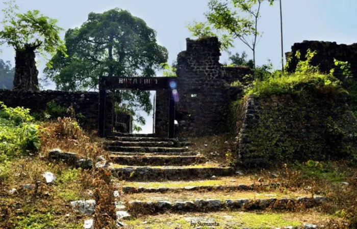 Buxa Fort as a historical place in India